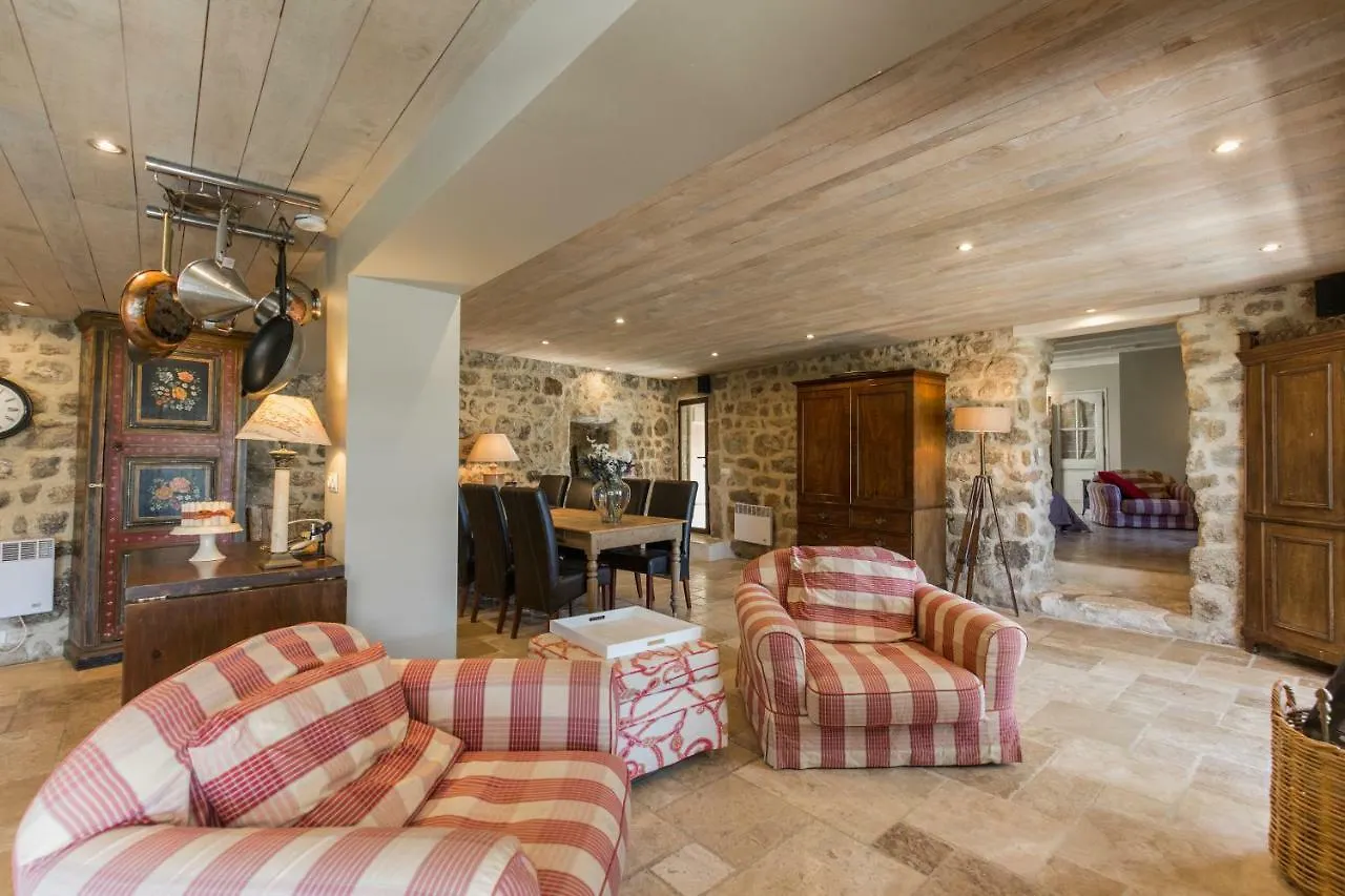 Les Hiboux Du Domaine Du Moulin Villa Etables  Holiday home Etables (Ardeche)
